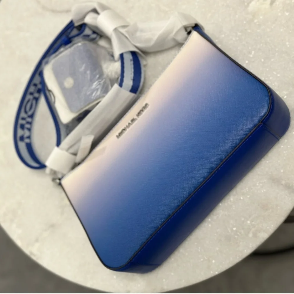 Michael Kors MK Jet Set Travel Tech Attached Crossbody With Adjustable Strap - Picture 4 of 5